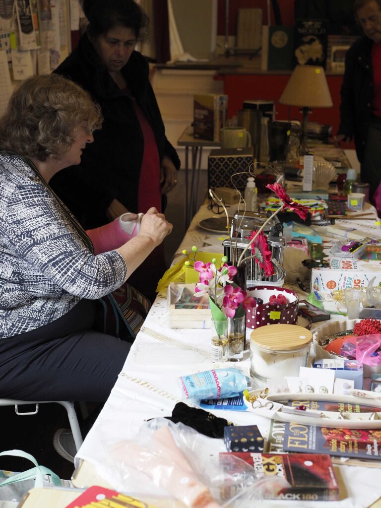 Bric-a-brac 03_5210518